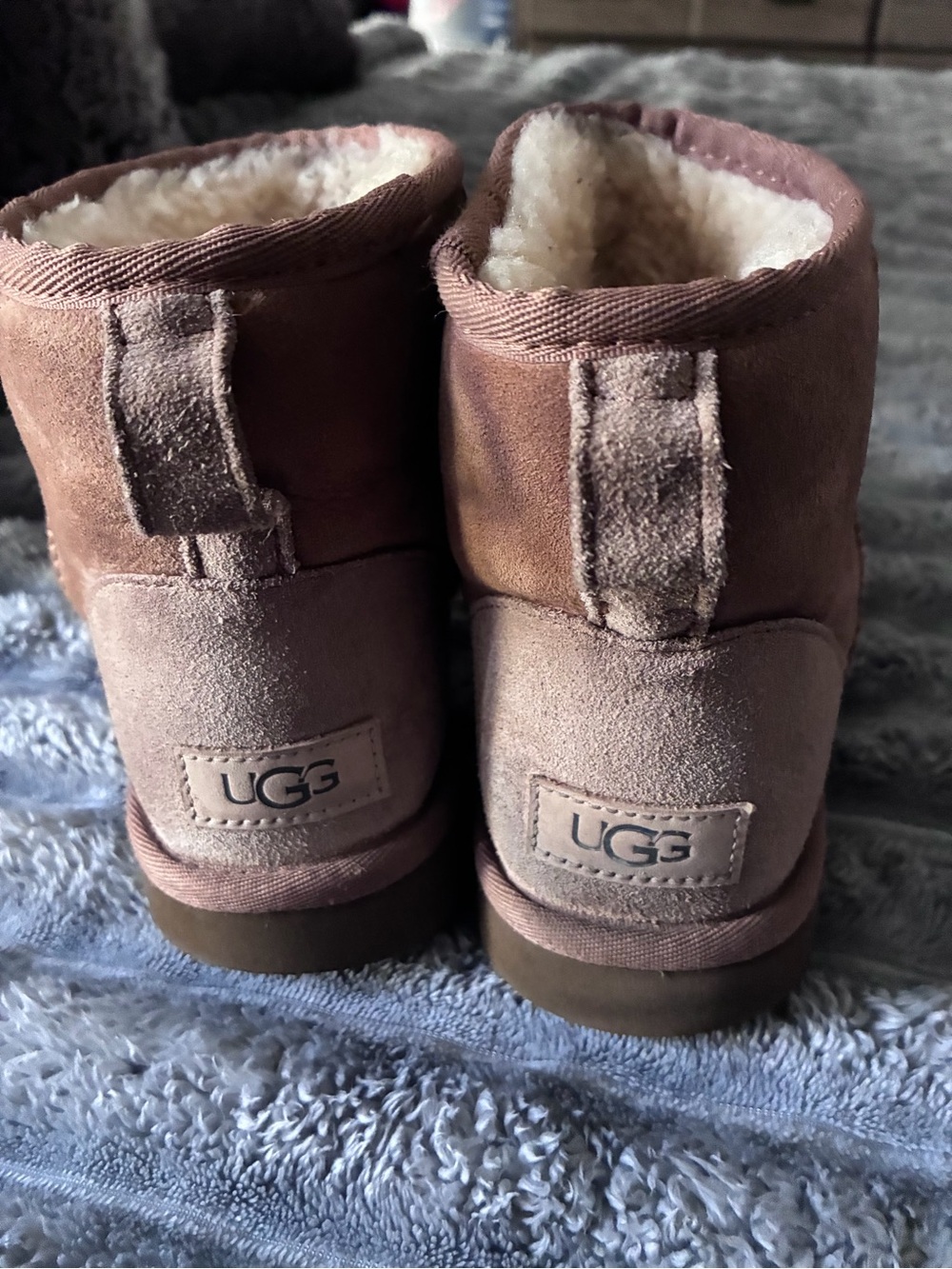 UGG Classic Mini Chesnut size 7 - Picture 4 of 7